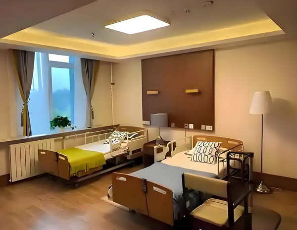 本科文凭深圳落户_活佛王兴夫“点化”140位女信徒，全程不穿衣服，场面失控 包括住房和二新建商品手住房